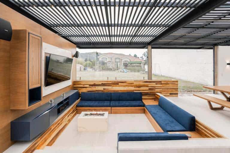 How Do You Choose the Right Patio Furniture? Find Out Here